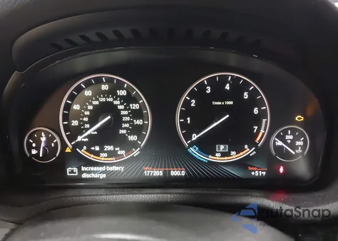 2015 BMW X3 xDrive28I z USA, uszkodzony, nr VIN 5UXWX9C57F0D45358